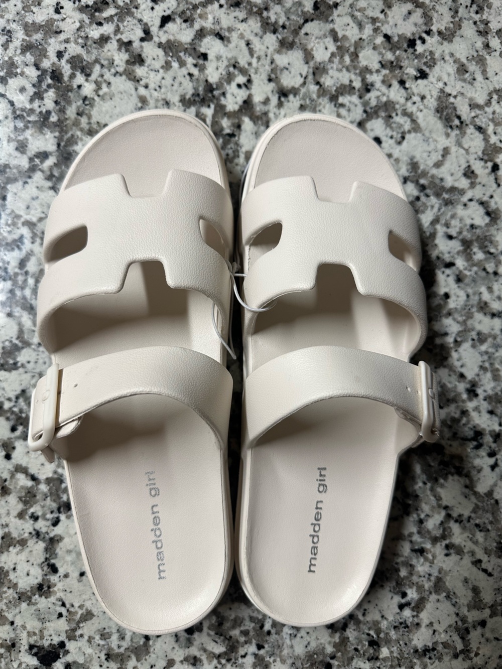 Laguna Madden Girl Sandals